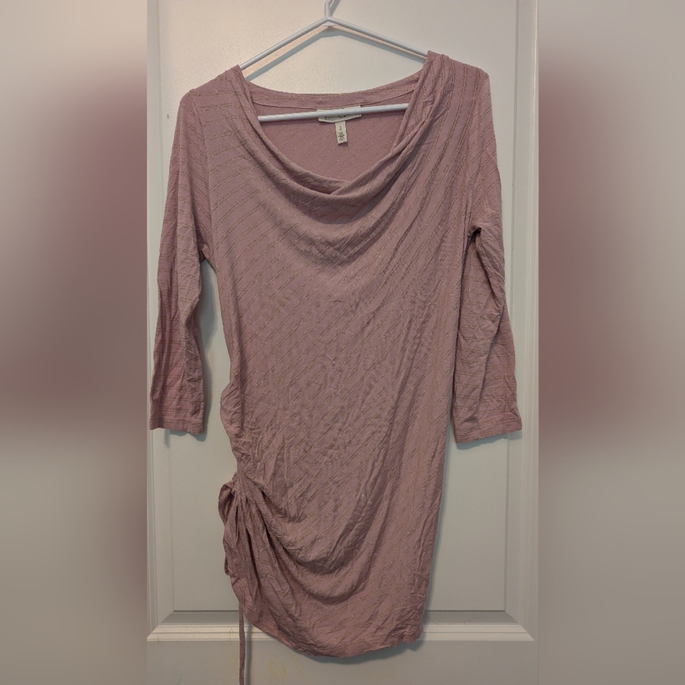 Jessica Simpson Maternity Top Size M – Pink & Gold Cowl Neck Side Ruching Blouse